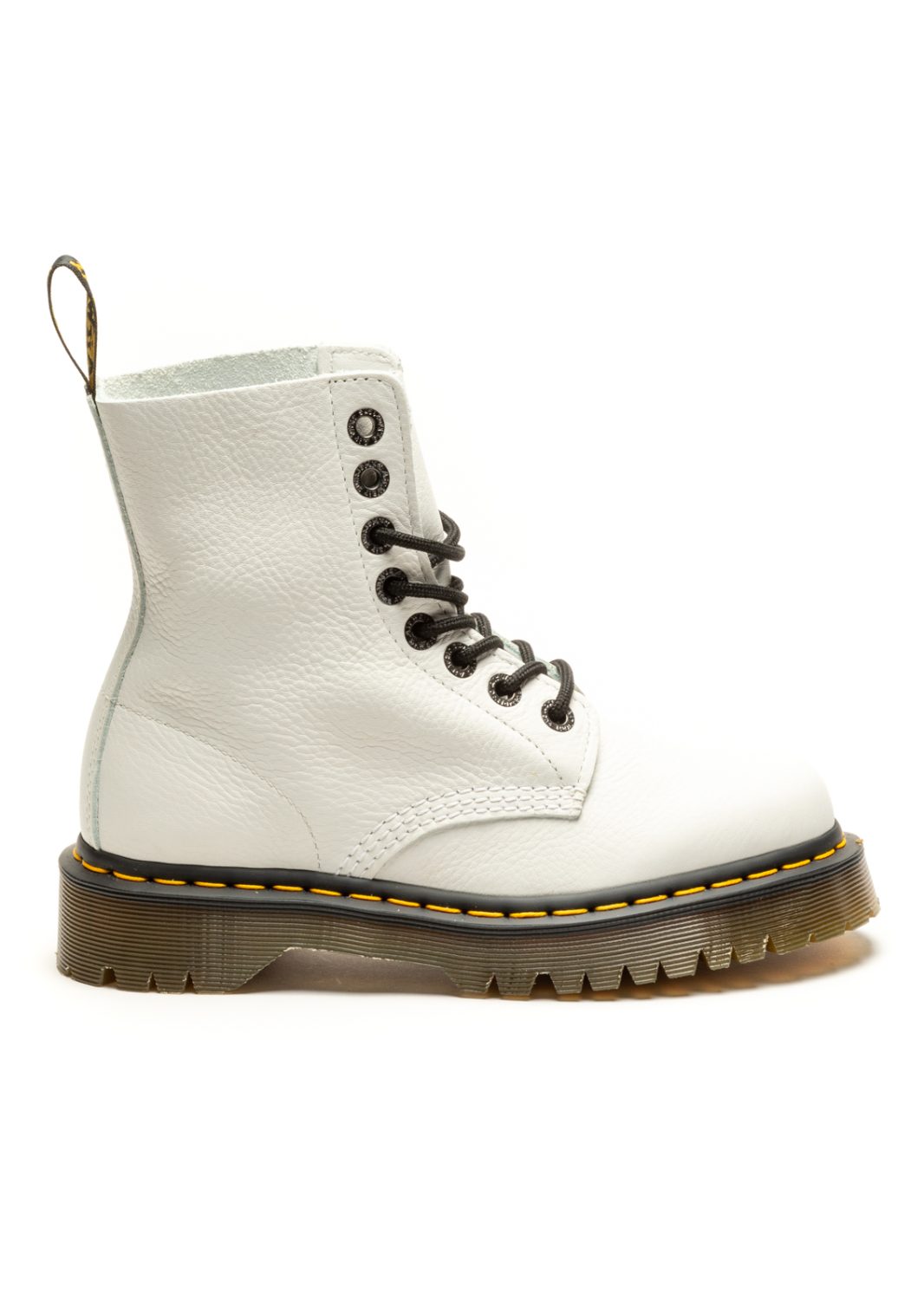 AI22-dr_martens-27376113OPTICAL_WHITE.jpg