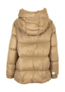 AI23-max_mara_the_cube-2394860336600029_1_P-2.jpg