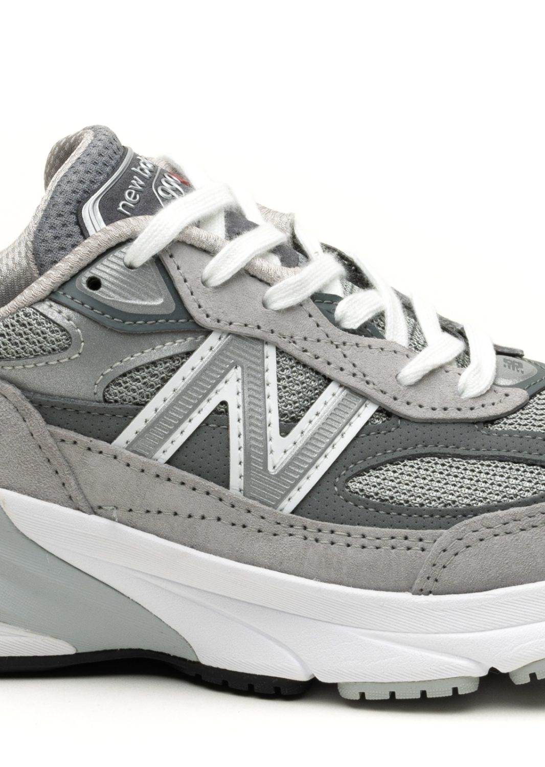 PE24-new20balance-W990GL6_8_P.jpg