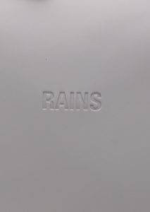 PE24-rains-COSMETIC2015600DFLI_8_P.jpg
