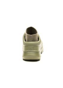 AI24-ugg-1125730BTOL_2_P.jpg