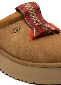 AI24-ugg-1152677CHE_8_P.jpg