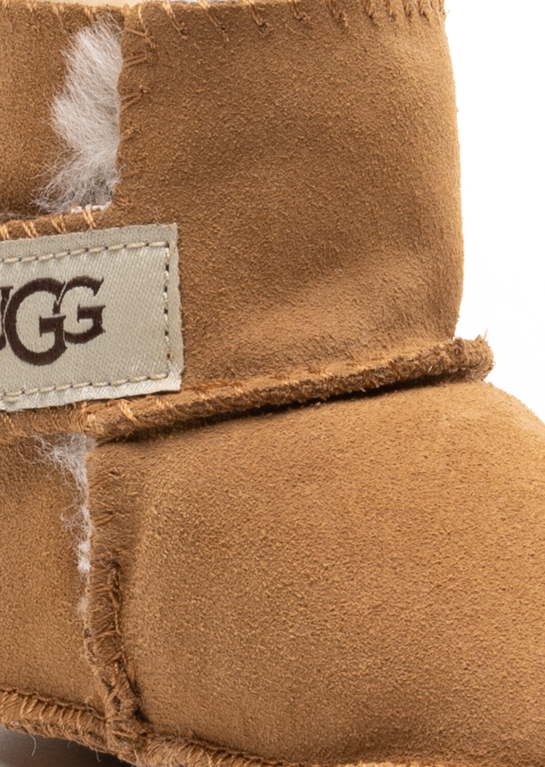 AI24-ugg-5202CHE_8_P.jpg
