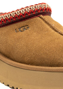 AI24-ugg-1122553CHE_8_P.jpg