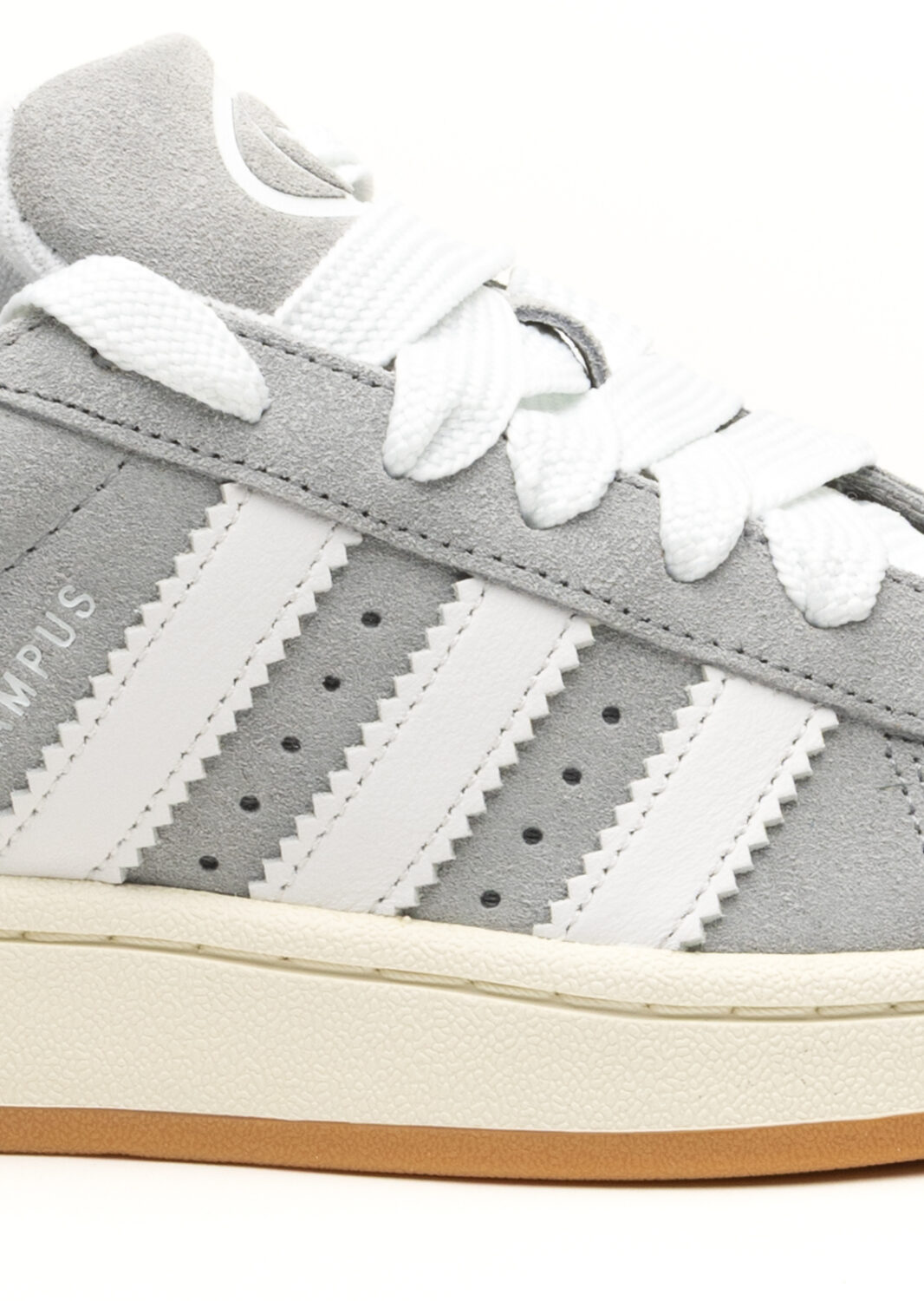 PE25-adidas20originals-HQ8707_8_P.jpg
