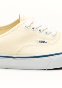 PE25-vans-VN000EE3WHT_8_P.jpg