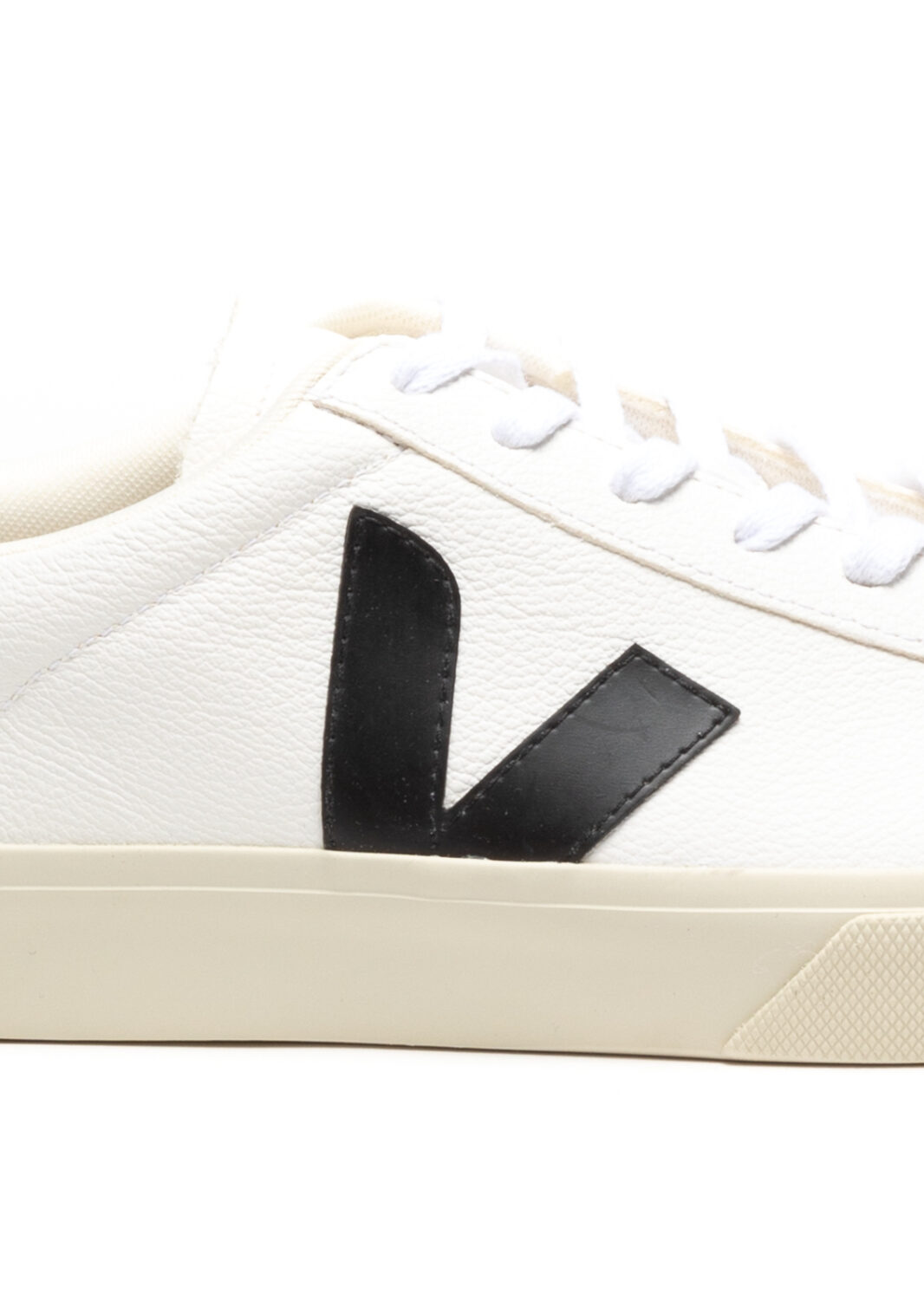 PE24-veja-CPM0501537WHITE20BLACK_8_P.jpg
