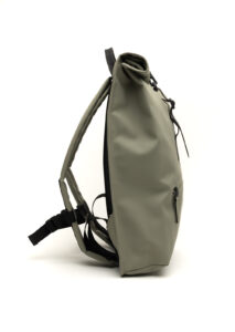 PE25-rains-ROLLTOP20RUCKSACK2013320DFT_1_P.jpg