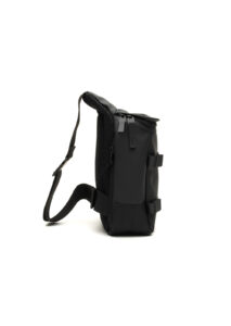 PE25-rains-TRAIL20SLING20BAG2014560BLA_1_P.jpg