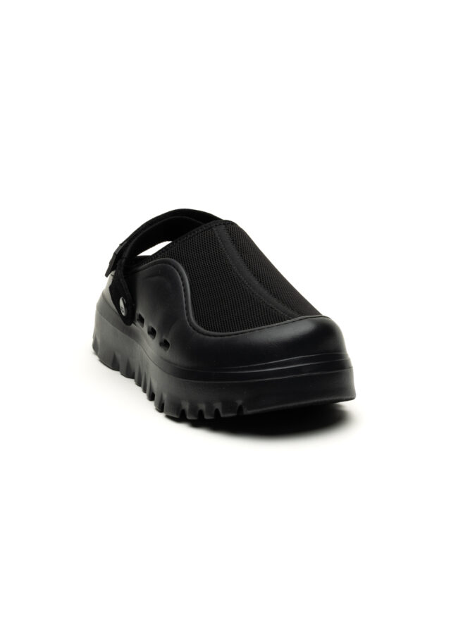 PE25-ugg-1166912BLK_1_P.jpg