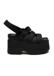 PE25-ugg-1167431BLK.jpg