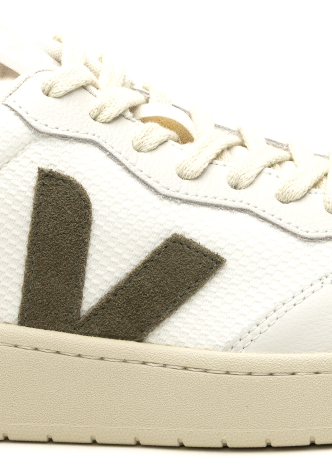 PE25-veja-VDM1720484WHITE20KAKI_3_P.jpg