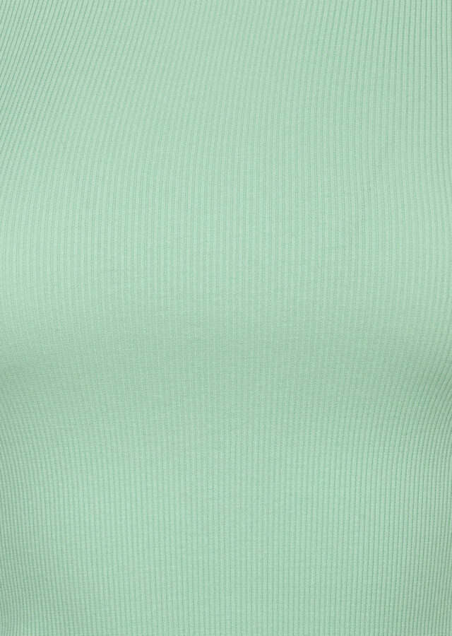 PE25-mc2-ADA00050H_1_P.jpg