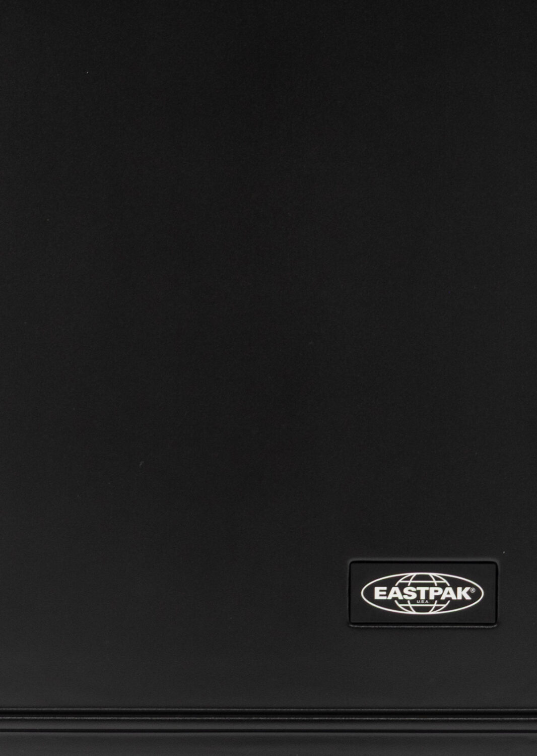 AI25-eastpack-EK0A5BJF008_4_P.jpg
