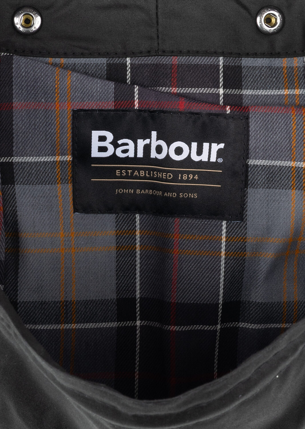 AI25-barbour-MHO000420MHOBK91_2_P.jpg