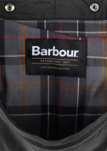AI25-barbour-MHO000420MHOBK91_2_P.jpg