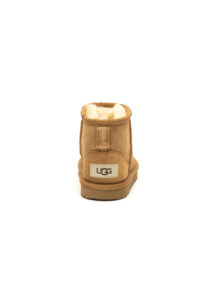 AI25-ugg-1017715TCHE_2_P.jpg