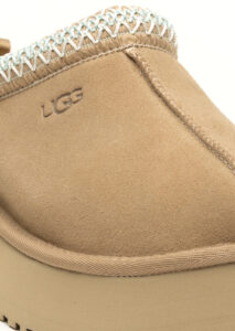 AI25-ugg-1122553SAN_8_P.jpg