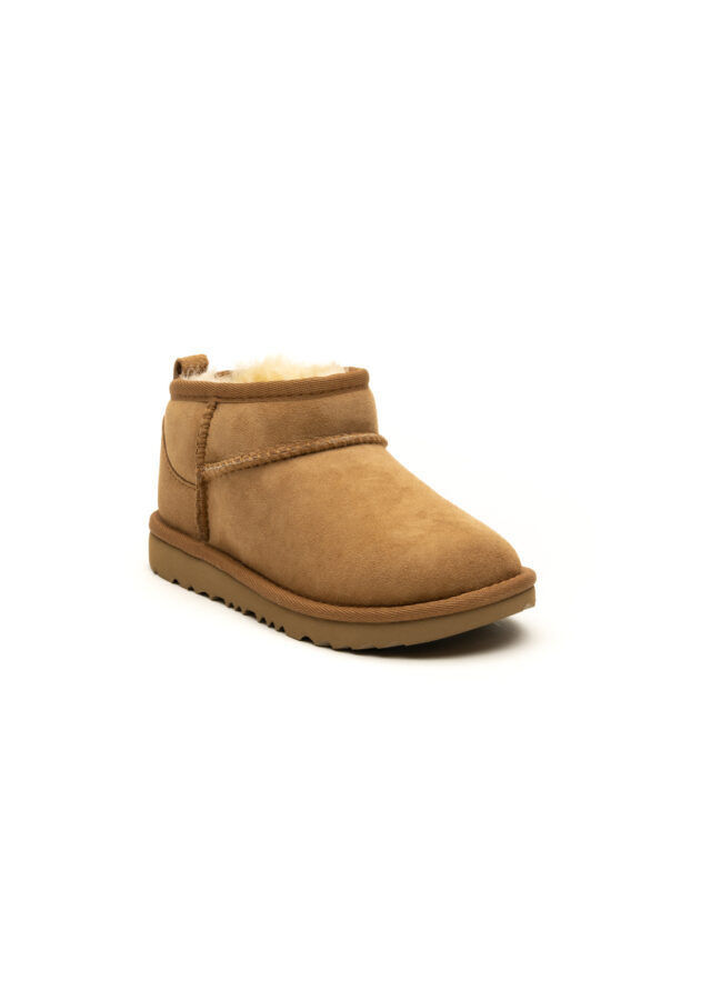 AI25-ugg-1130750KCHE_1_P.jpg