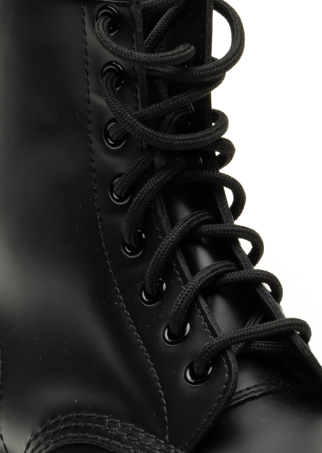 AI25-dr20martens-11822006BLACK_8_P.jpg