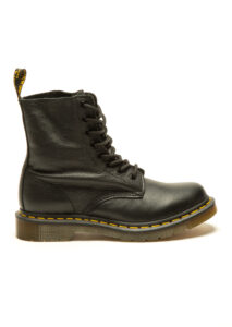 AI25-dr20martens-13512006BLACK.jpg