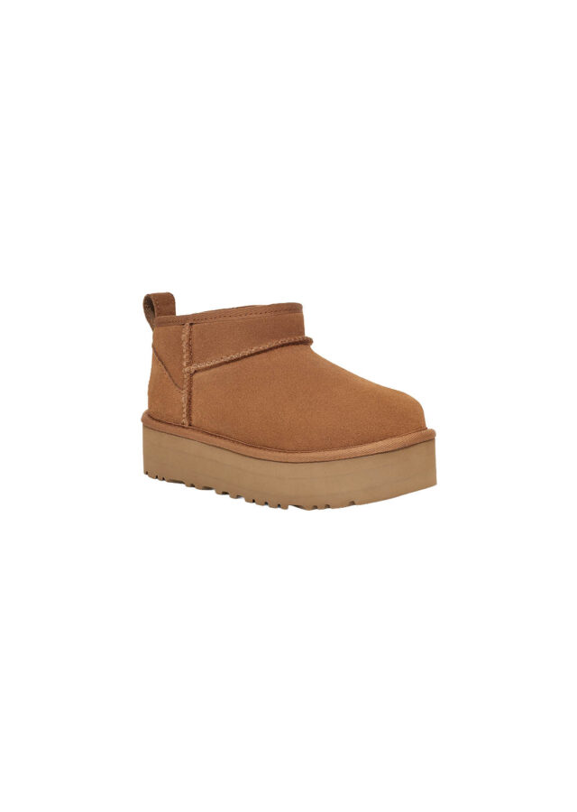 AI25-ugg-1157791KCHE_1_P.jpg