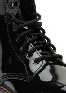 AI26-dr20martens-15382003BLACK_8_P.jpg