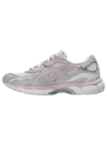 PE26-asics-1203A383028_1_P.jpg