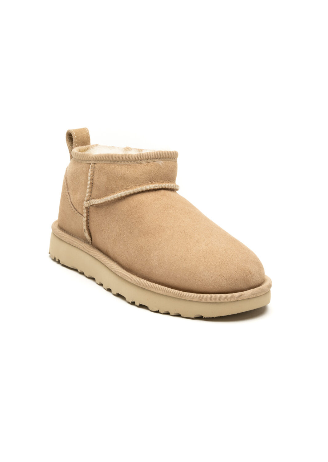 AI26-ugg-1116109SAN_1_P.jpg