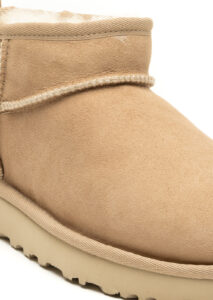 AI26-ugg-1116109SAN_8_P.jpg