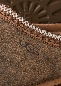 AI26-ugg-1173810CHE_6_P.png