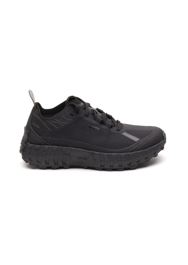 PE26-norda-001W20CORESTEALTH20BLACK.jpg