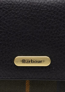 AI26-barbour-LLG003620LLGBK11_3_P.jpg