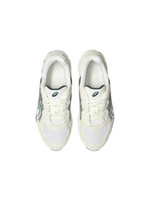 PE26-asics-1203A383750_5_P.jpg