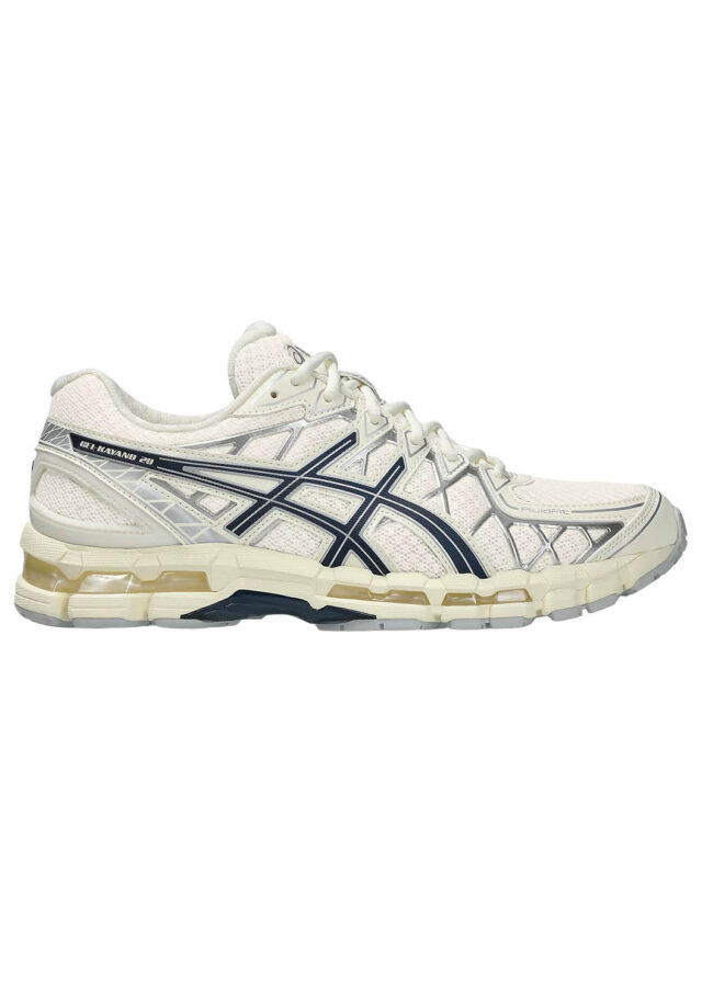 PE26-asics-1203A388104.jpg