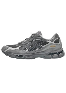 PE26-asics-1203A739021_1_P.jpg