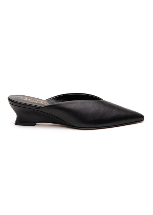 PE26-bianca20di-1282NERO.jpg