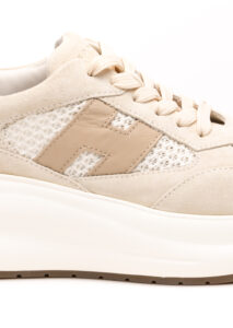 PE26-hogan-HXW6960GA60UZV0RVY_3_P.jpg