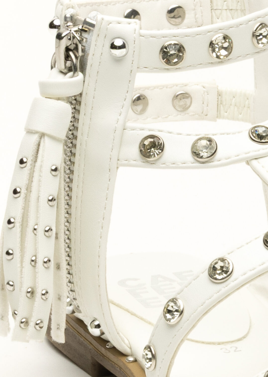 PE26-kharisma-984525BIANCO_3_P.jpg