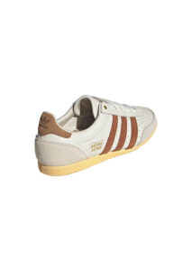 AI26-adidas20originals-IH1600_4_P.jpg