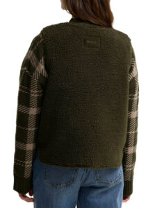 AI26-barbour-LGI0228OL51_2_P-1.jpg