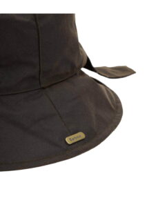 AI26-barbour-LHA0394OL72_2_P-1.jpg