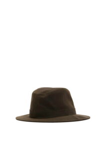 AI26-barbour-LHA0401OL72_1_P-1.jpg