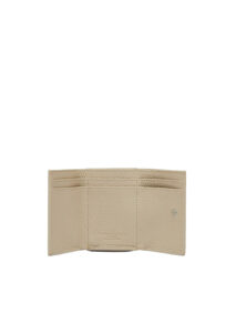 AI26-gianni20chiarini-PF20W506520GRN0152_2_P.jpg