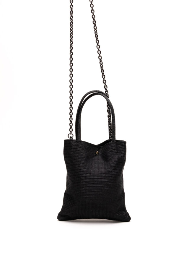 AI26-laura-SACHET20TRACC20CHAIN20220CRISTALCF20GGN.jpg