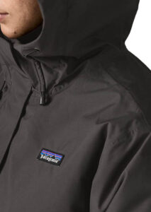AI26-patagonia-21010BLK_4_P.jpg