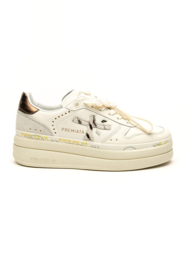 AI26-premiata-MICOL2070357035.jpg
