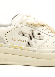 AI26-premiata-MICOL2070357035_8_P.jpg